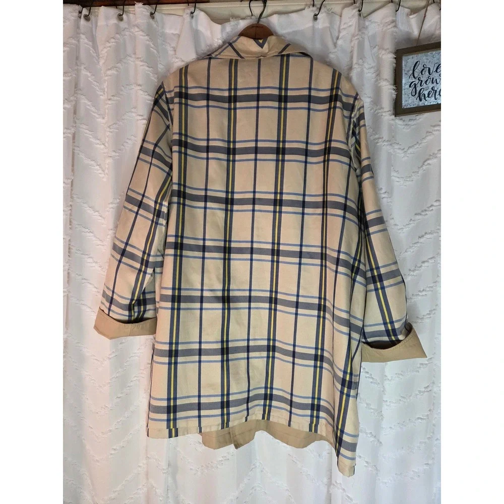 Brylane Woman Weather Solutions Beige Plaid Reversible Trench Coat Size 24W Hat - Picture 6 of 9